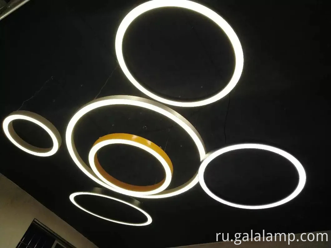 Электронный современный светодиодный кольцо подвесного подвесного света для элегантных офисов